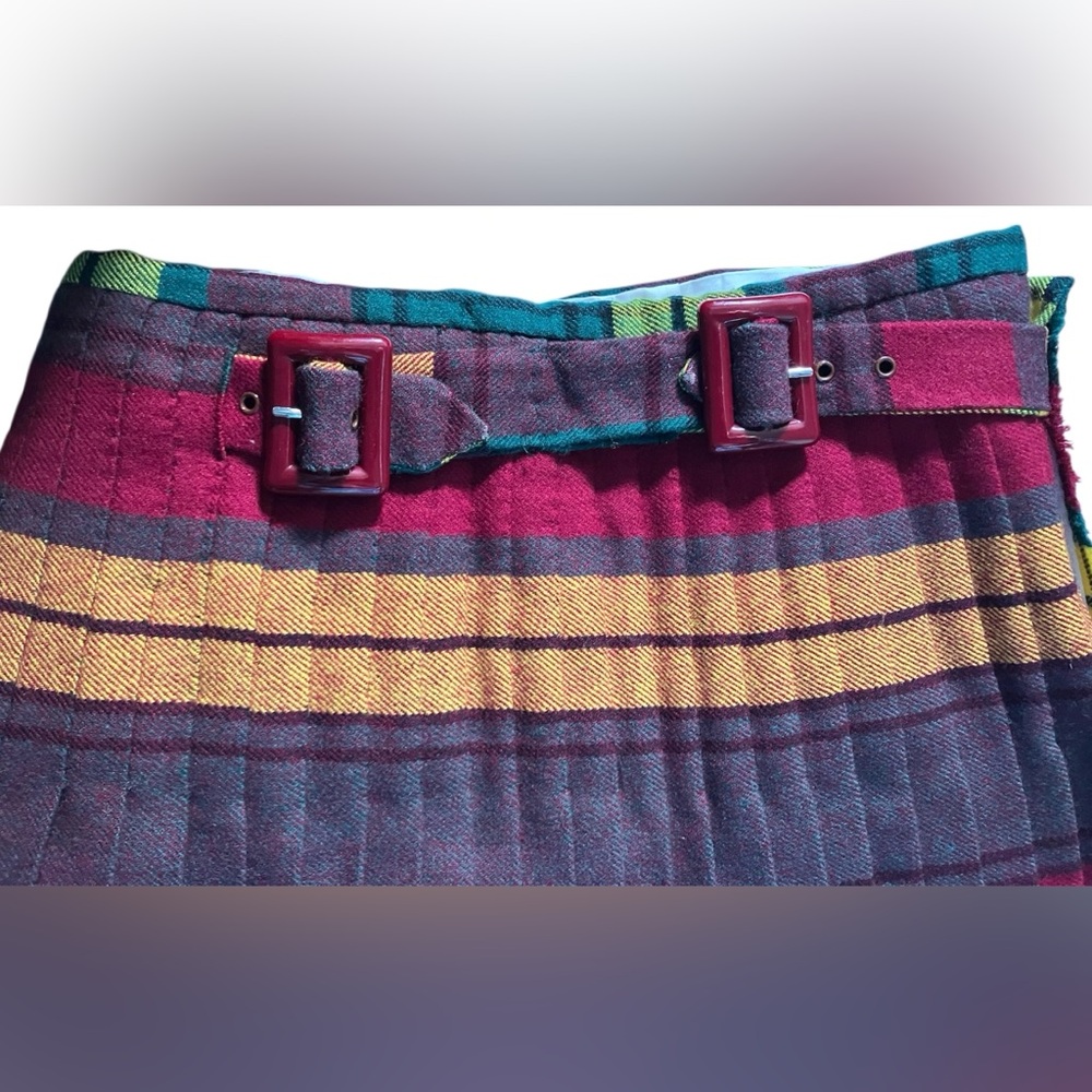 Gorgeous Heavy Scottish Plaid Kilt - Picture 7 of 11